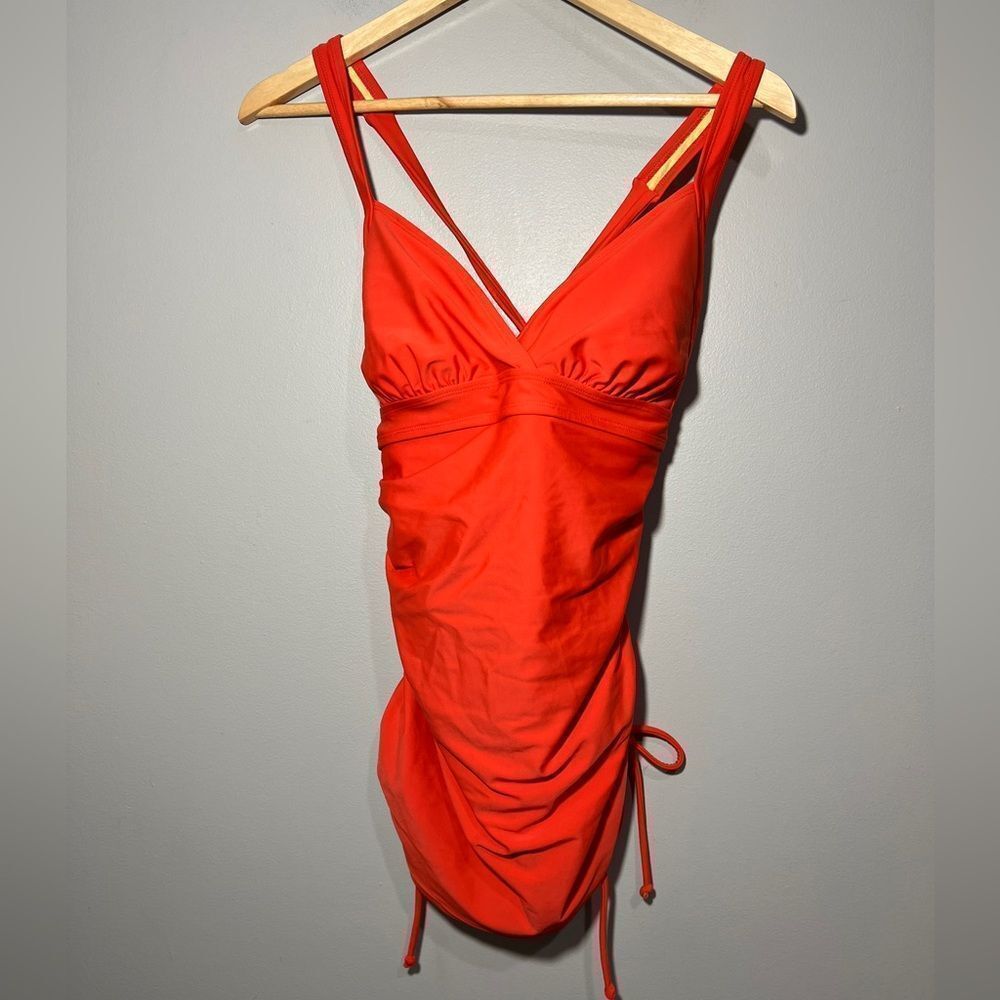 Athleta | One Piece with attached skirt Orange SwimSuit Bathingsuit 34D Medium
